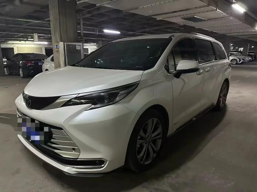 Toyota 2024 Sana 2.5 Stepless Platinum Edition Automatic Transmission