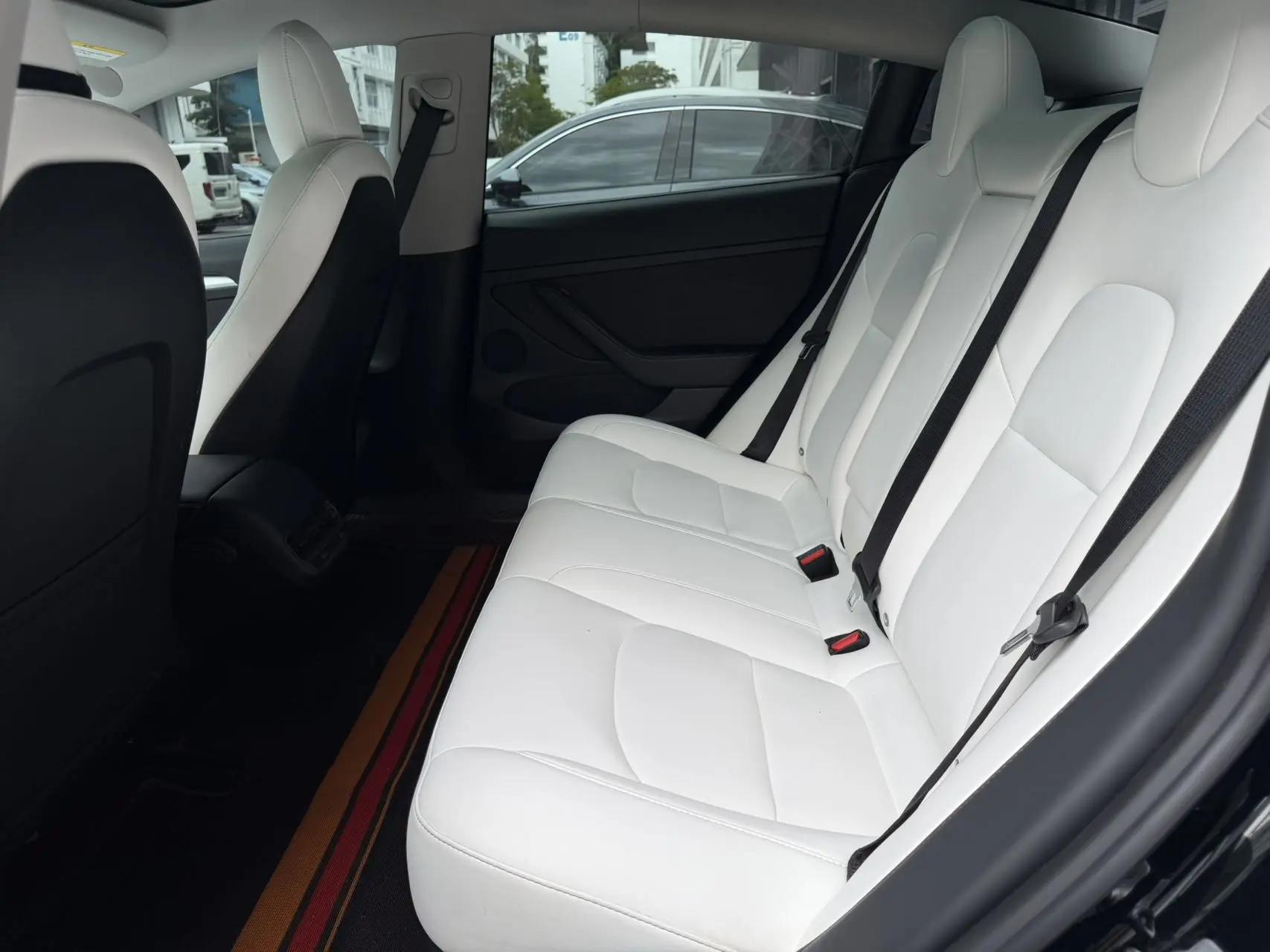 Model 3 2022 rear-wheel drive version 5