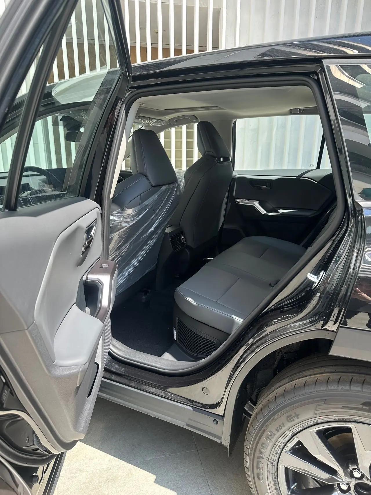 Toyota 2026 Weilanda Dual Engine 2.0 Stepless Intelligent Electric Hybrid AIR Automatic Transmission 9