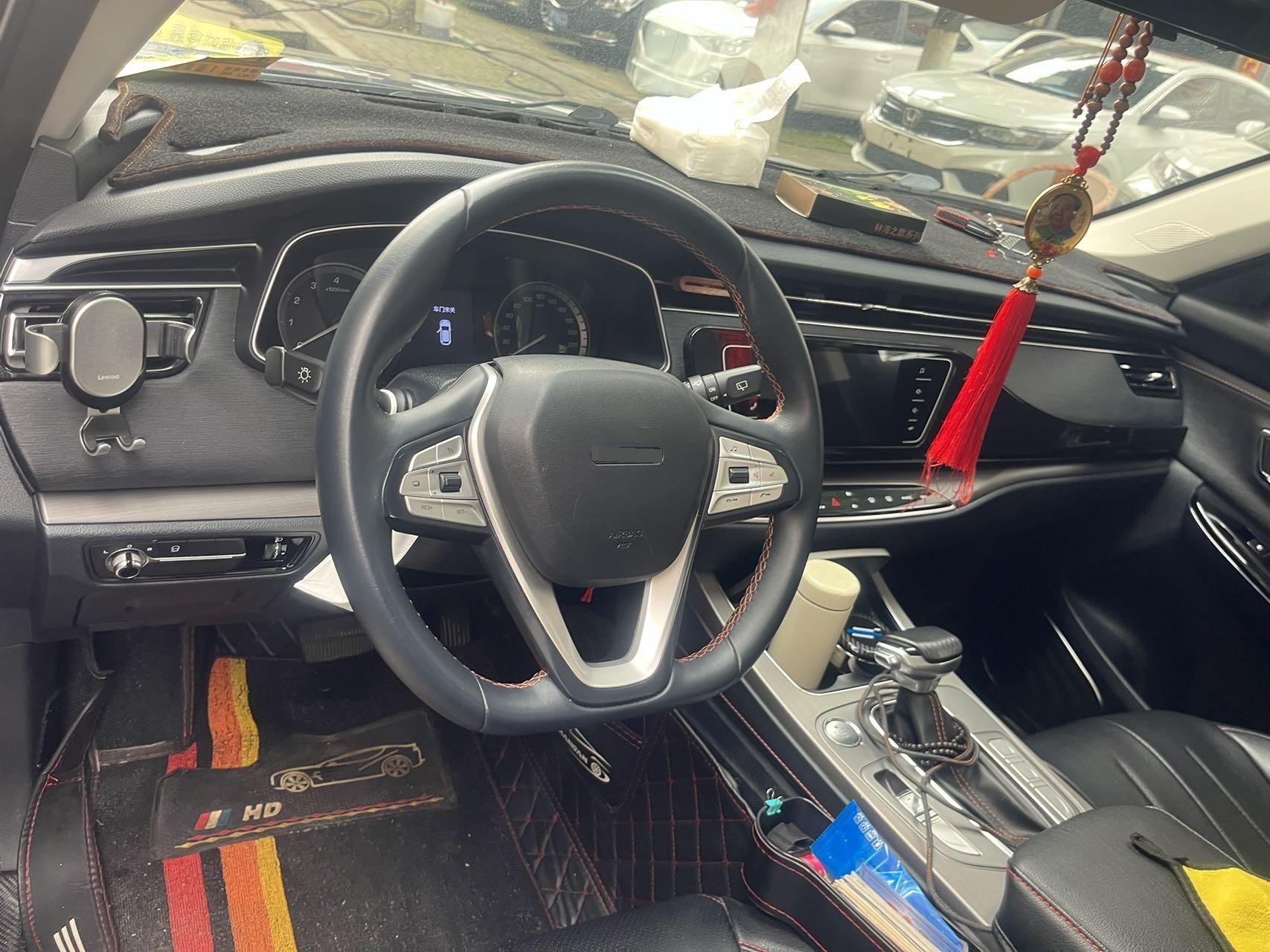 ChangAn Oshan A800 2019 1.5T Auto Luxury National V 4
