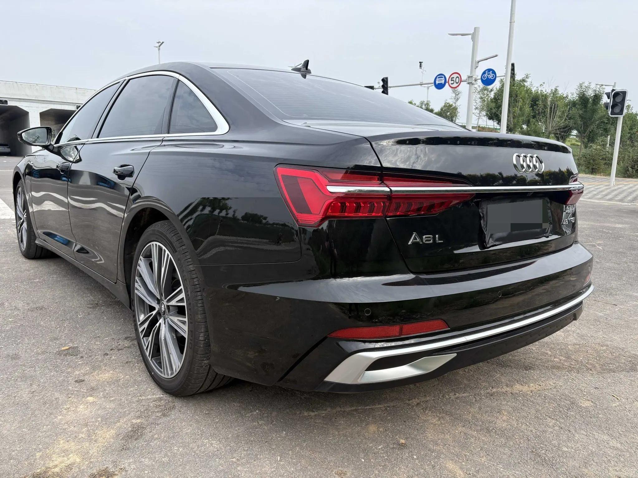 Audi 2025 A6L 2.0TFSI 45TFSI Prestige Dynamic Model (Restyled) Automatic 4