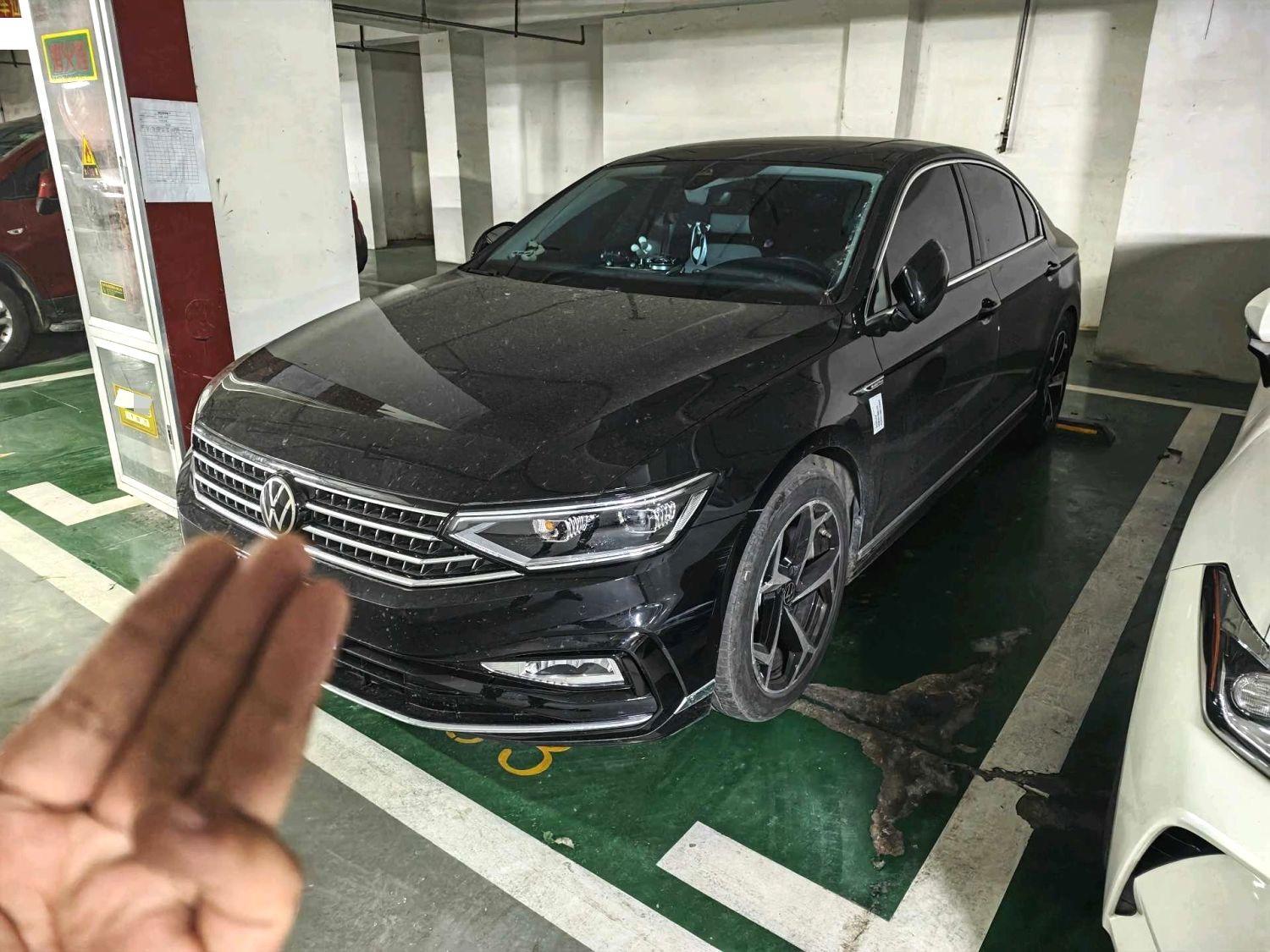 Magotan 2022 330TSI DSG Basic