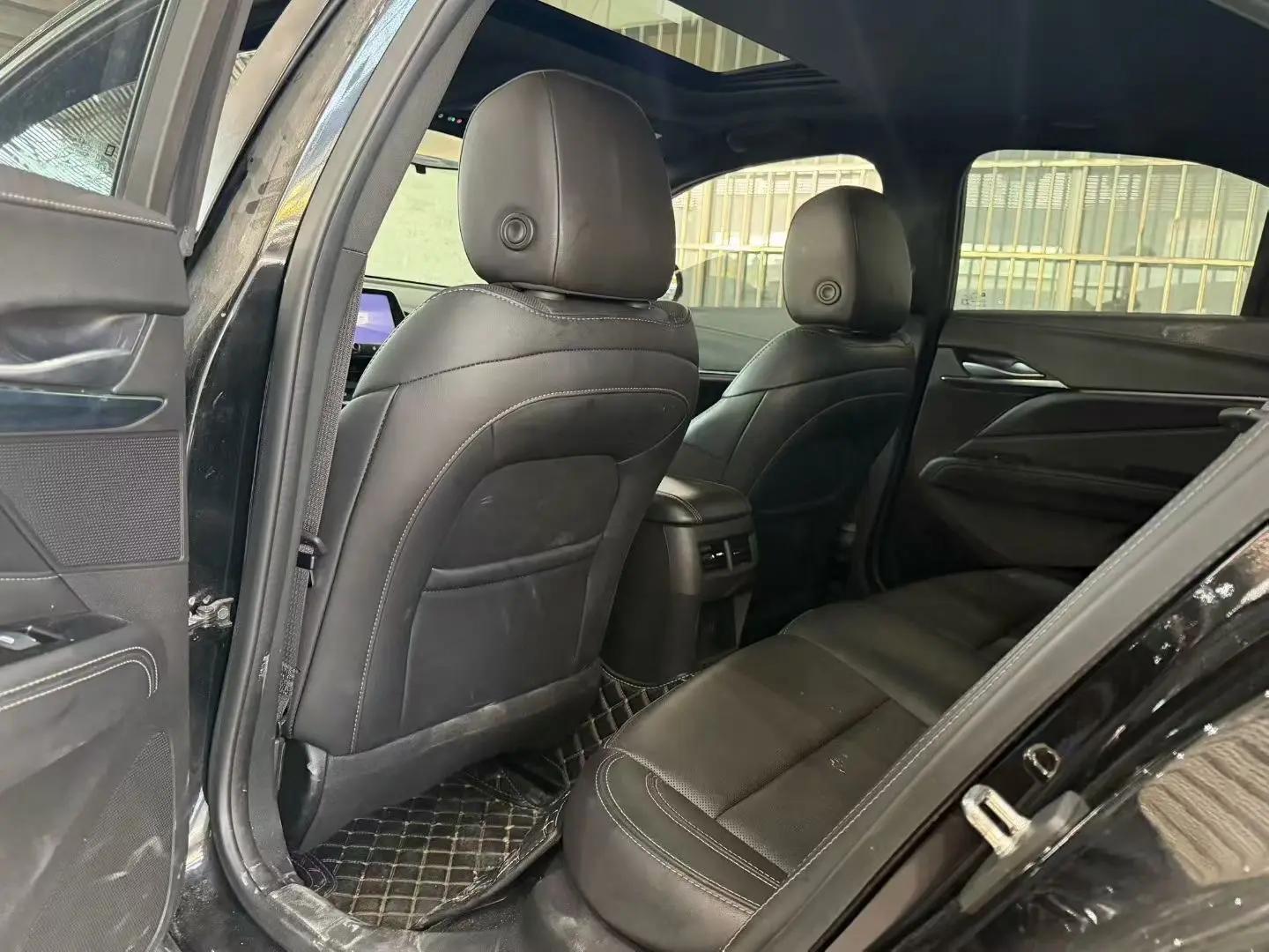 Cadillac CT4 2023 25T Luxury Model 5