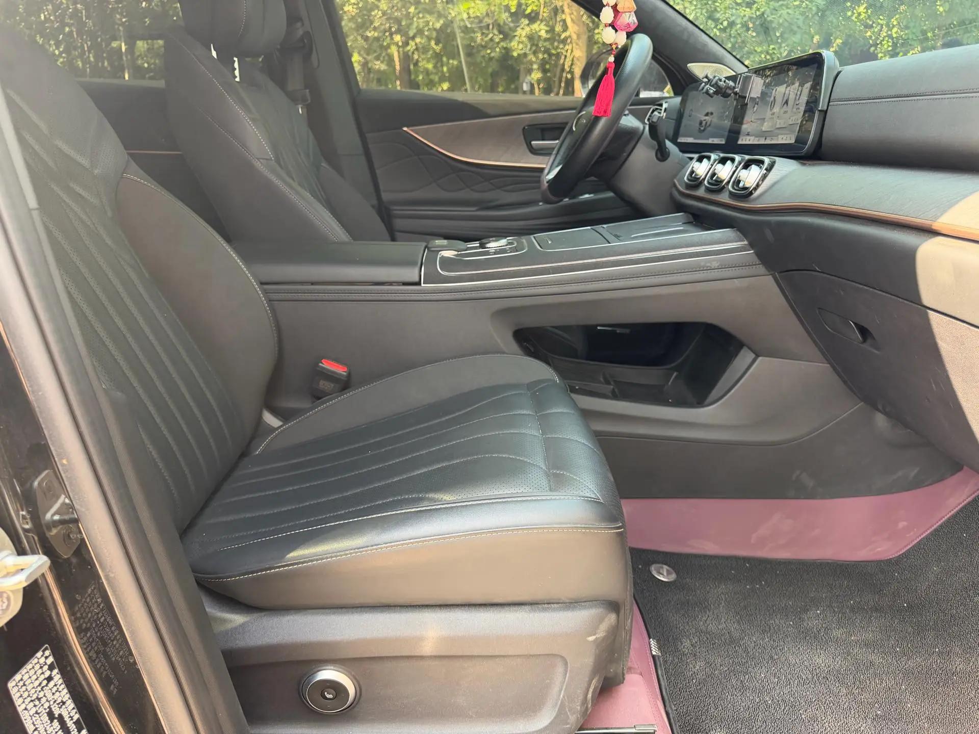 Chery 2025 Ruihu 9 2.0T Two-Drive Premium Edition 7-seat Automatic Gear 5