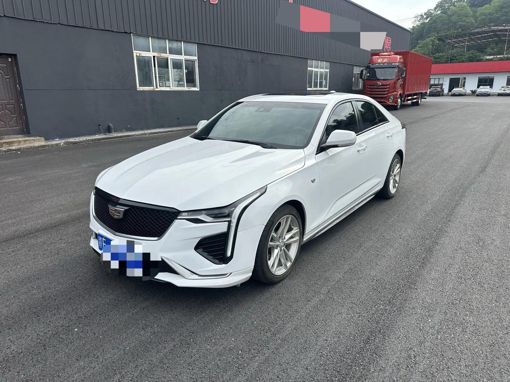 Cadillac CT4 2020 28T fashion