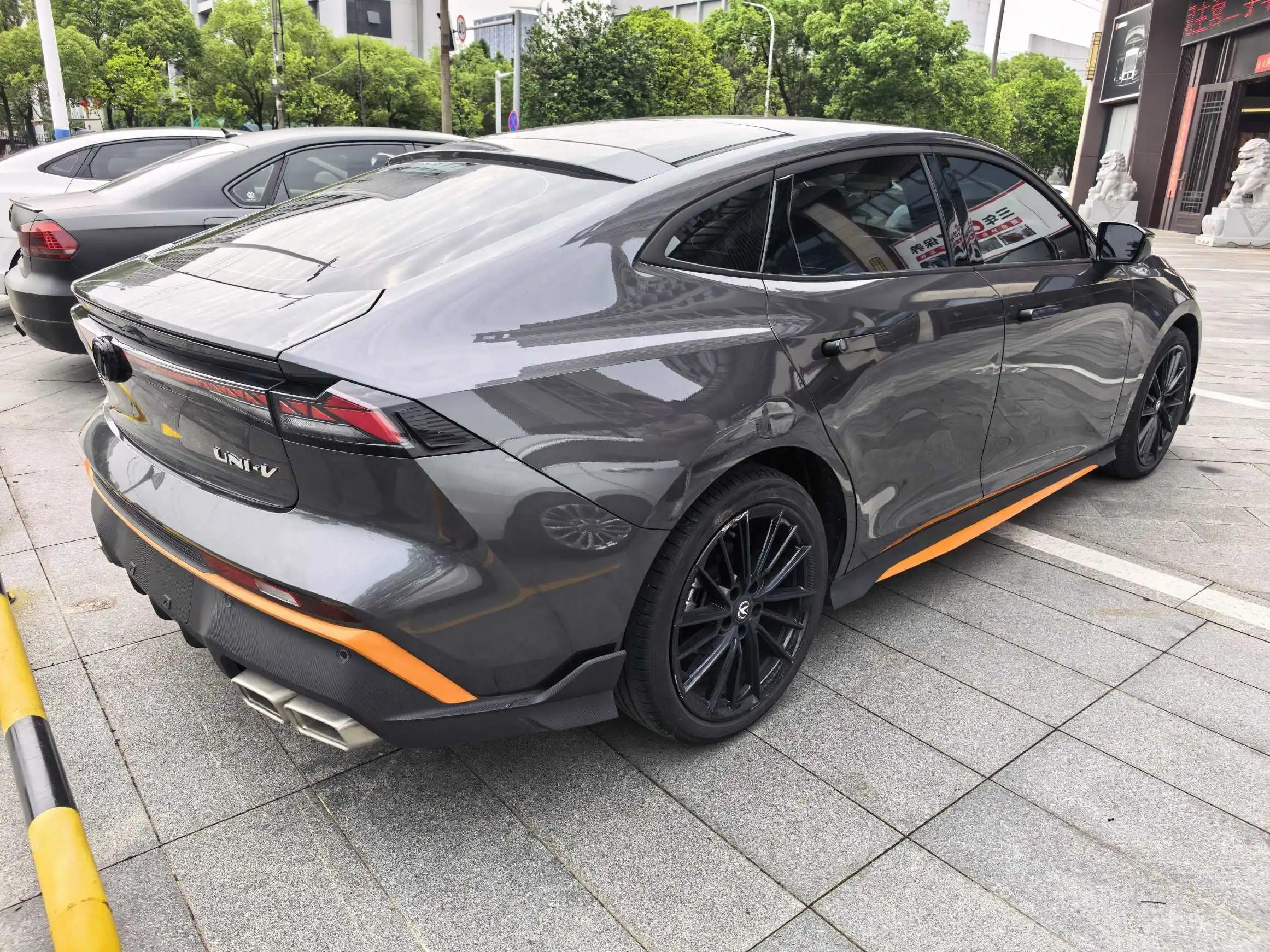 ChangAn 2024 UNI-V 1.5T Prestige Sports Automatic 4