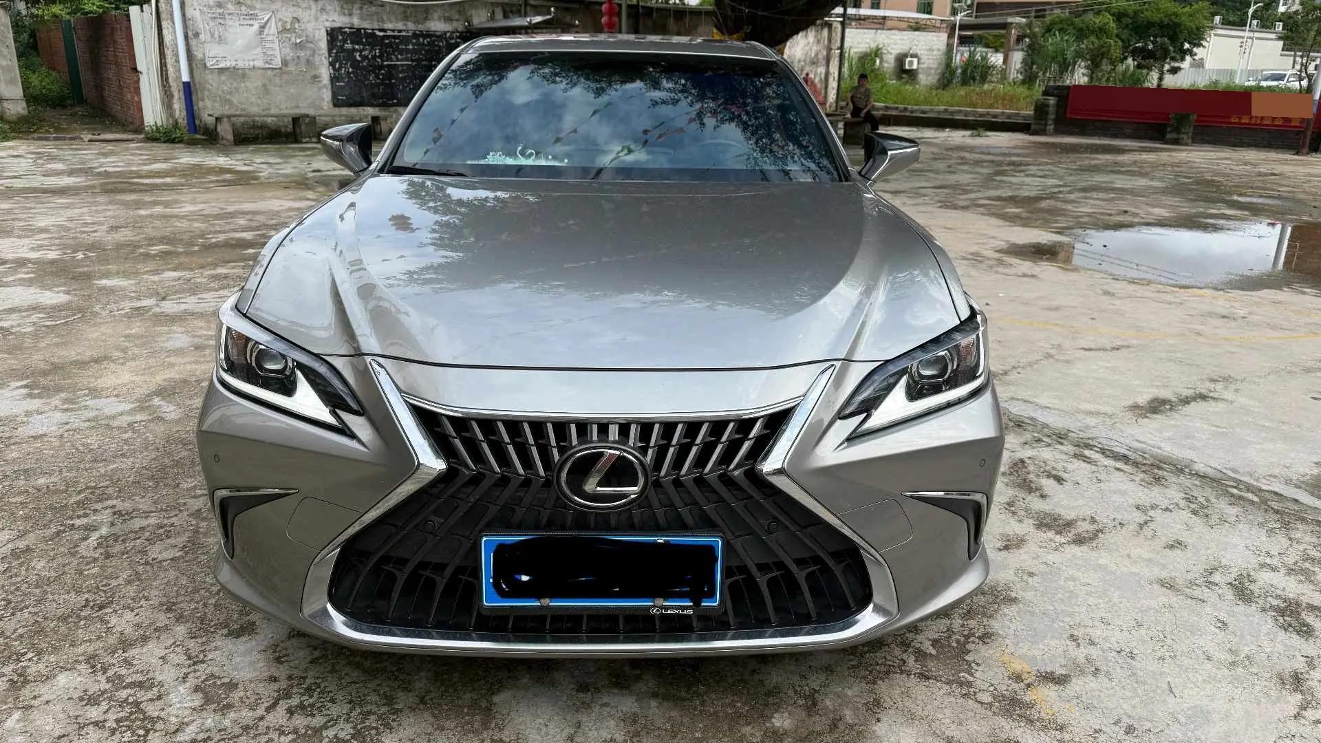 Lexus ES 2023 200 Excellence Edition 2