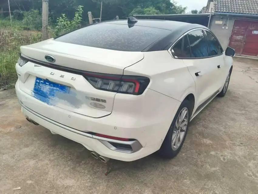 Ford 2023 Mondeo 2.0T EcoBoost 245 luxury automatic gear 3