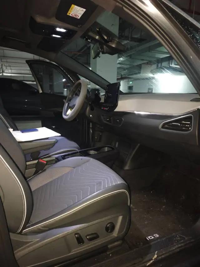 Volkswagen 2023 ID. 3 Pure Intelligence Enjoyment Version Automatic Transmission 4