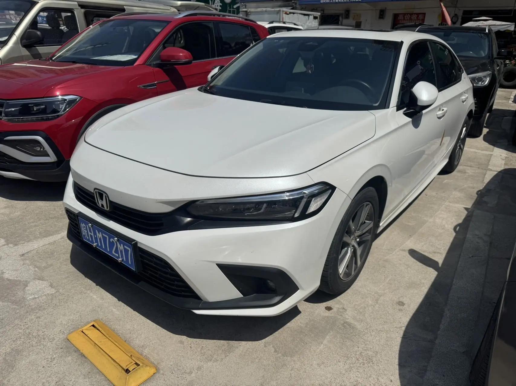 Open image lightbox: Honda 2023 Civic 1.5T CVT 240TURBO EX-L Automatic