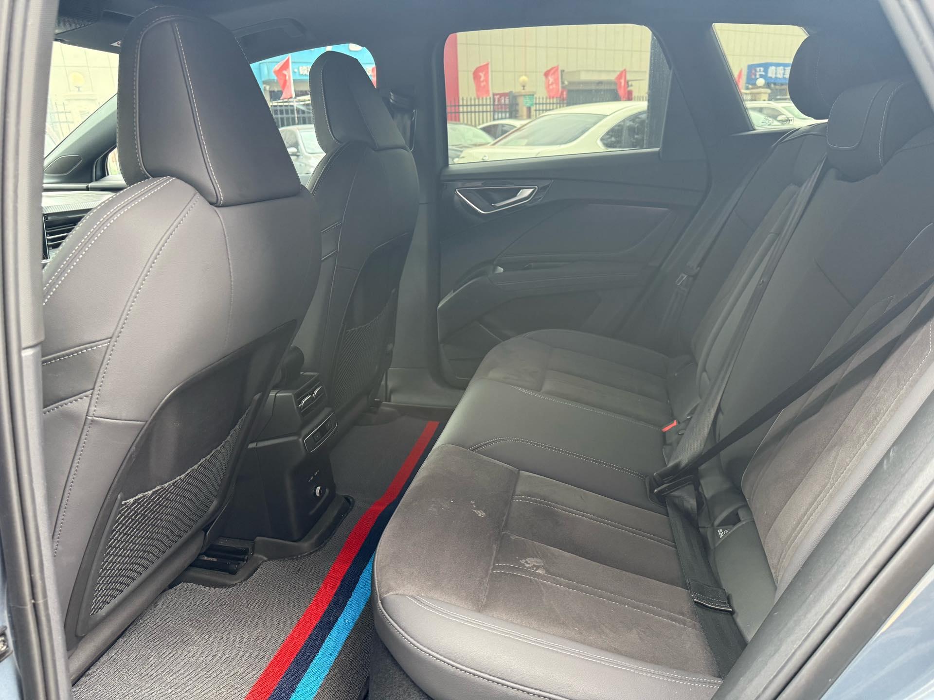 Audi 2023 Q4 e-tron 40 Exploration Edition Automatic 5