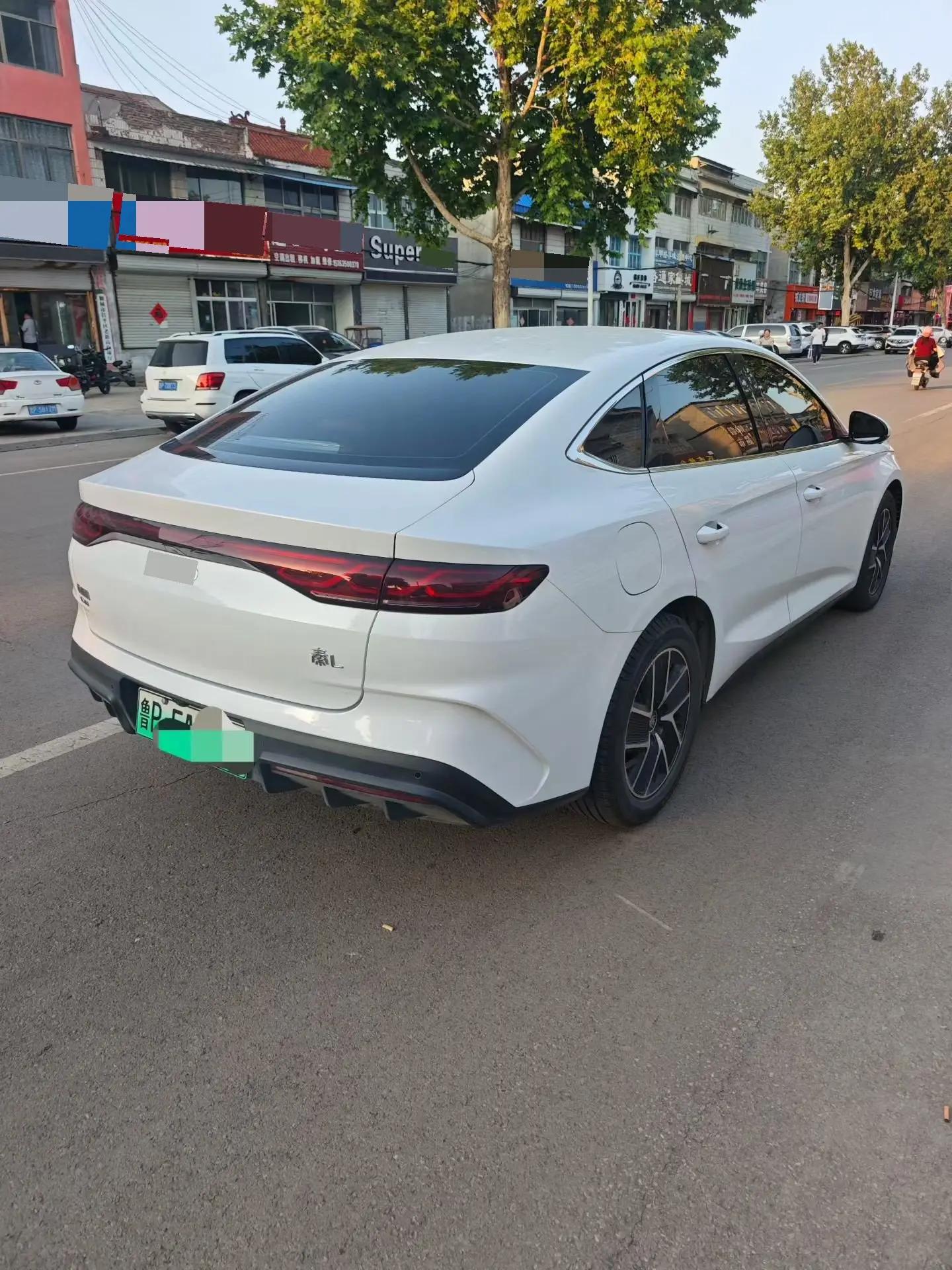 Qin L 2024 DM-i 80km Leading Edition 2