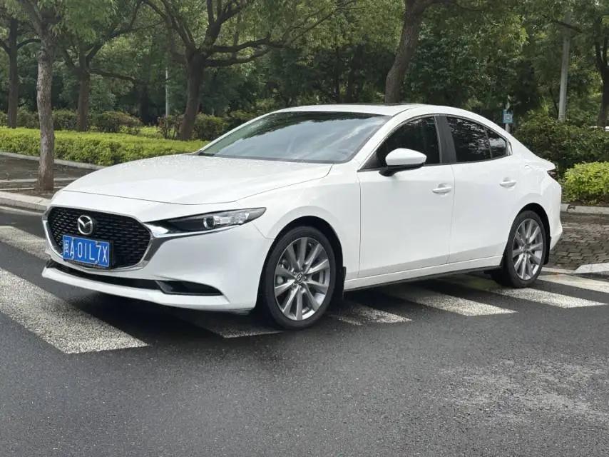 Mazda 3 Axela 2021 2.0L Automatic Style Edition