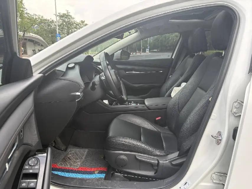 Mazda 3 Axela 2021 2.0L Automatic Style Edition 8