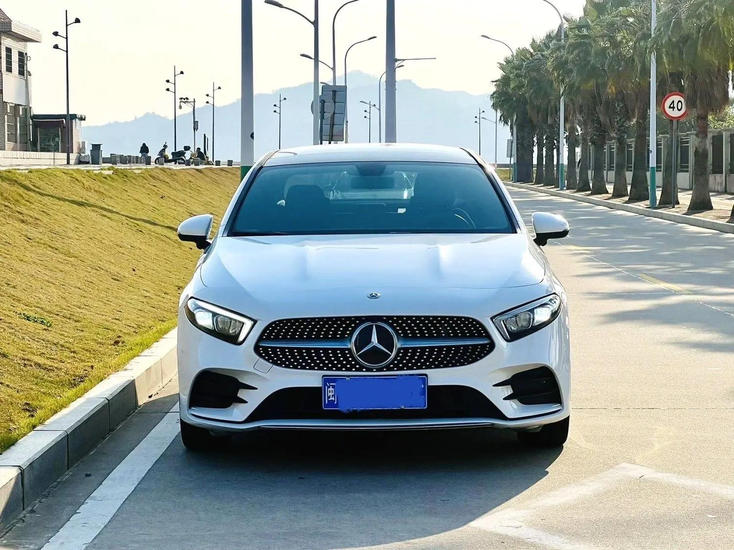 Mercedes Benz A- Class 2020 model facelift A 200 L Sport Sedan Luxury Edition 2