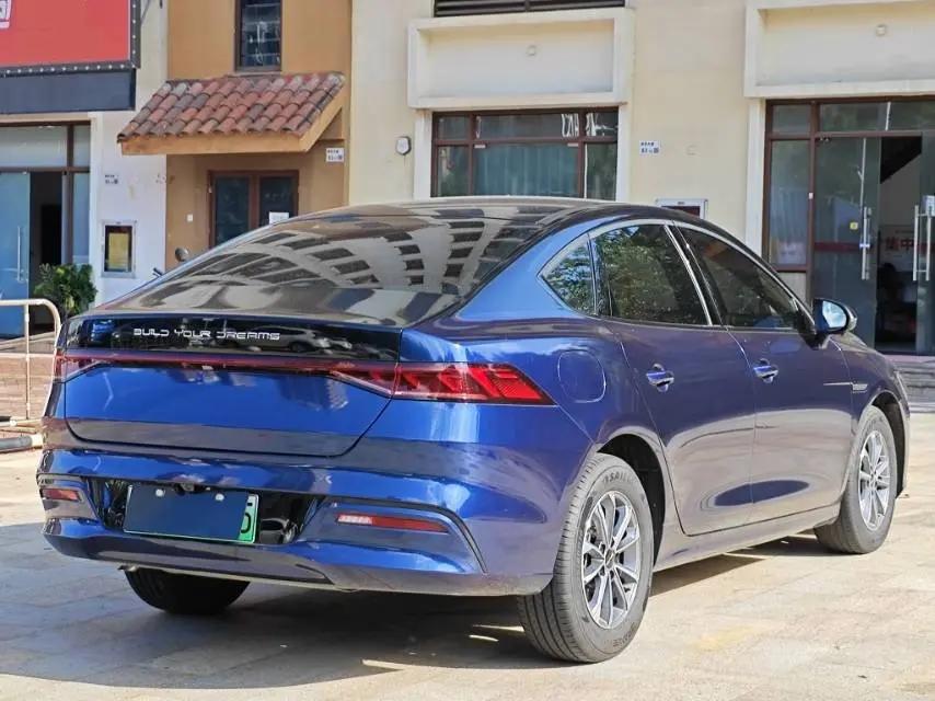 BYD 2024 Qin PLUS DM-i 1.5 CVT Glory Edition 55KM Prestige Automatic 7