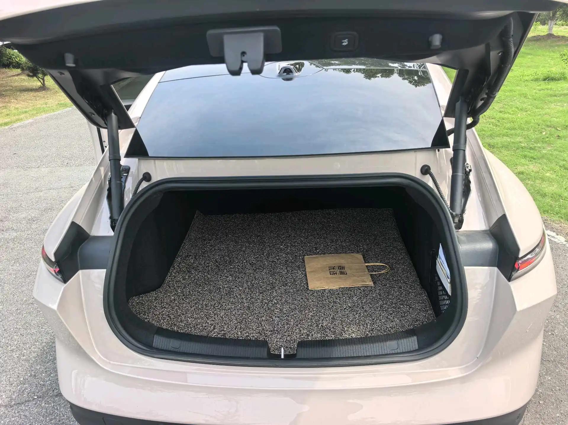 NIO ET5 2022 section 75kWh 5