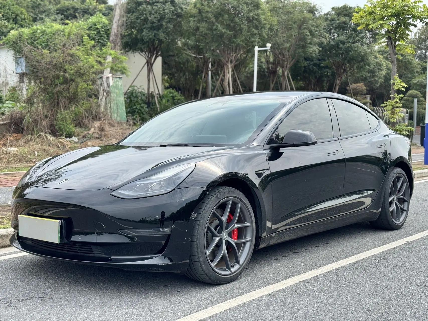 Model 3 2022 Performance high-performance all-wheel drive