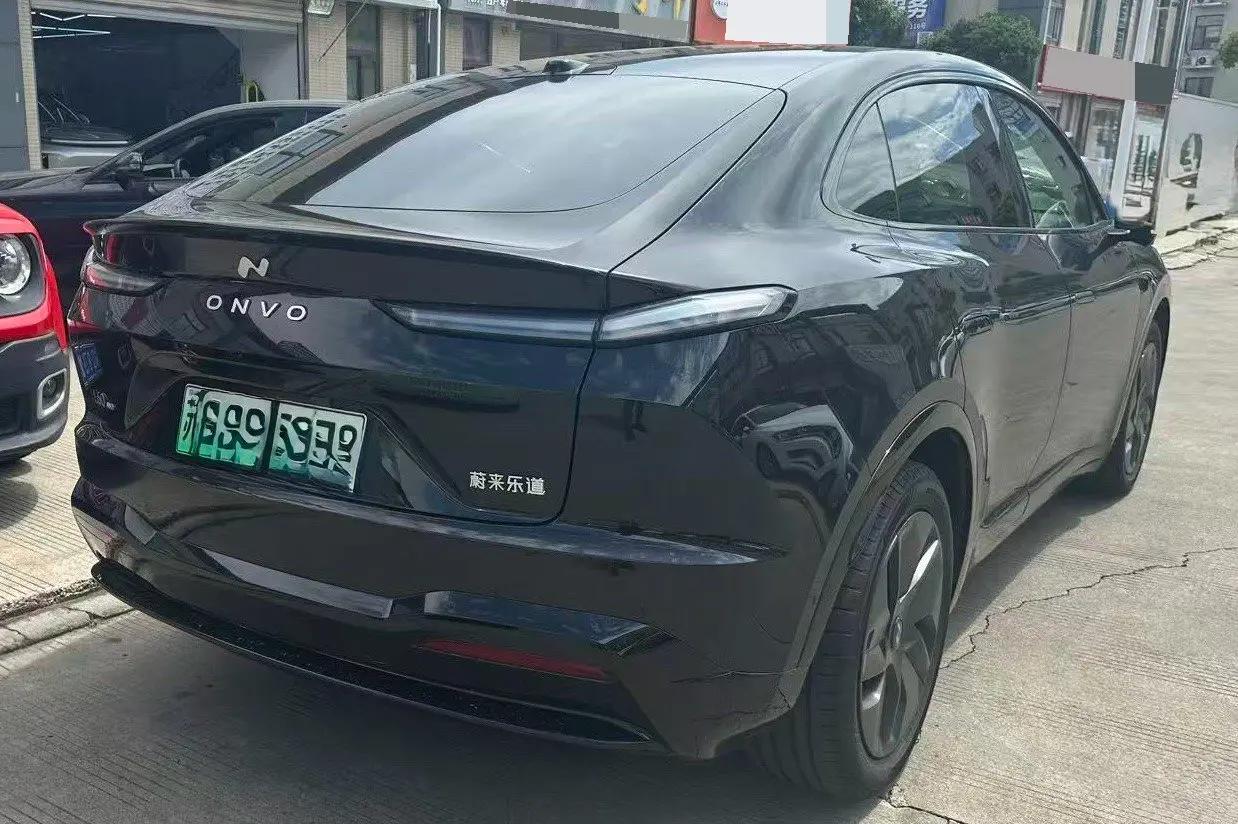 ONVO 2024 L60 60kwh four-wheel drive version of automatic gear 7