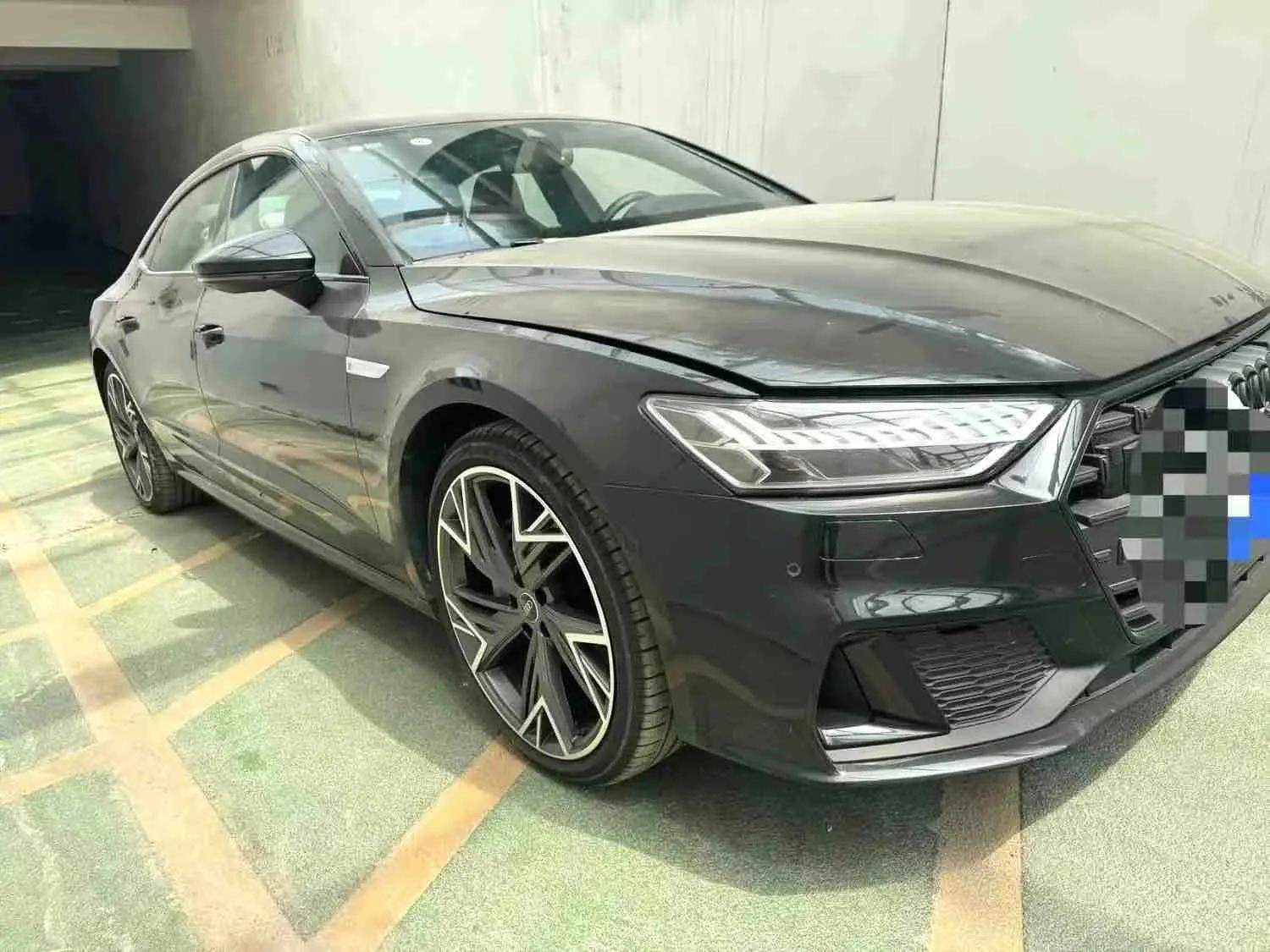 Audi 2024 A7L 2.0TFSI 45TFSI Quattro S-line Black Warrior Edition Automatic 3