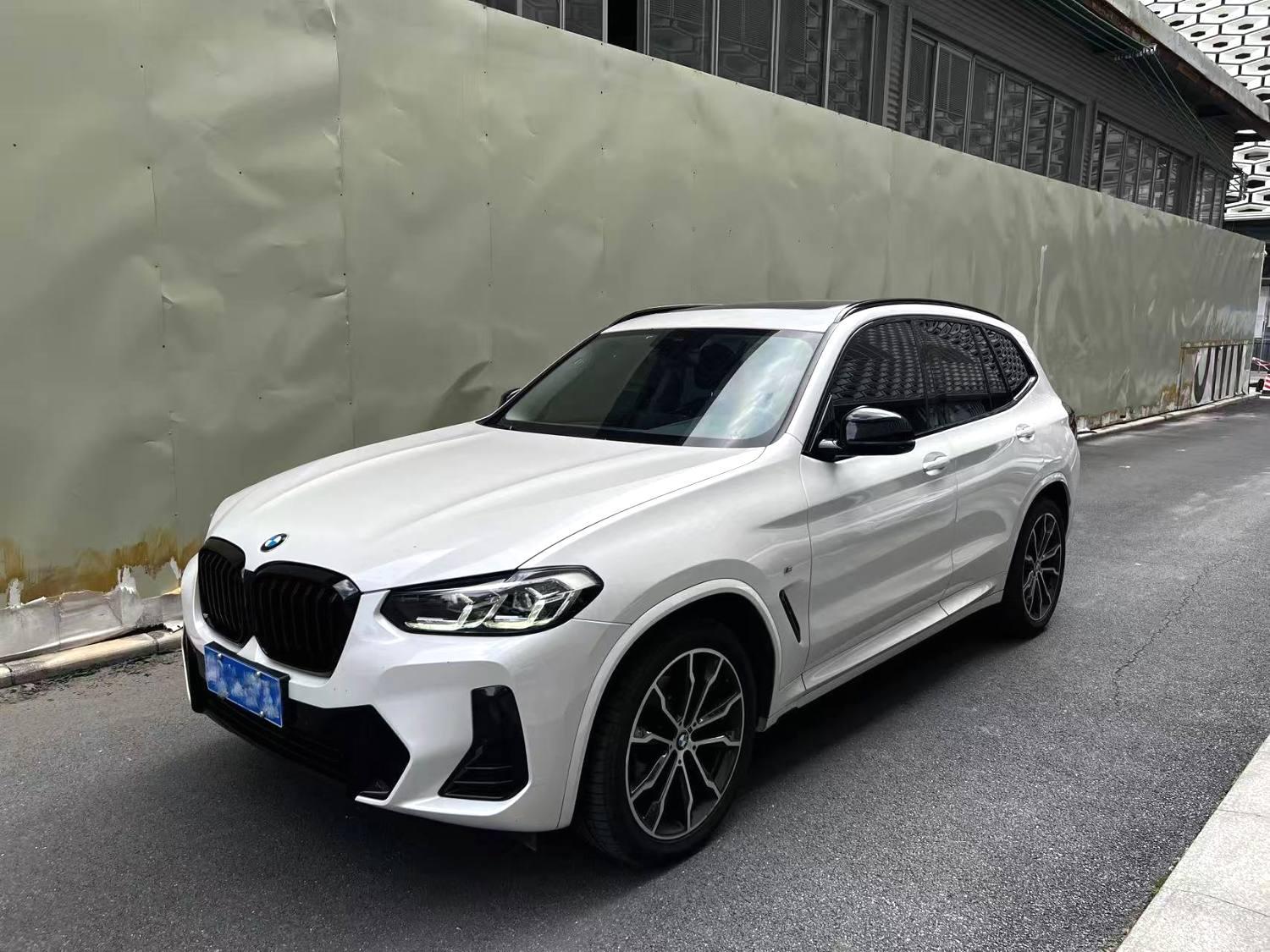 BMW X3 2022 xDrive30i Leading M Obsidian Night Suit