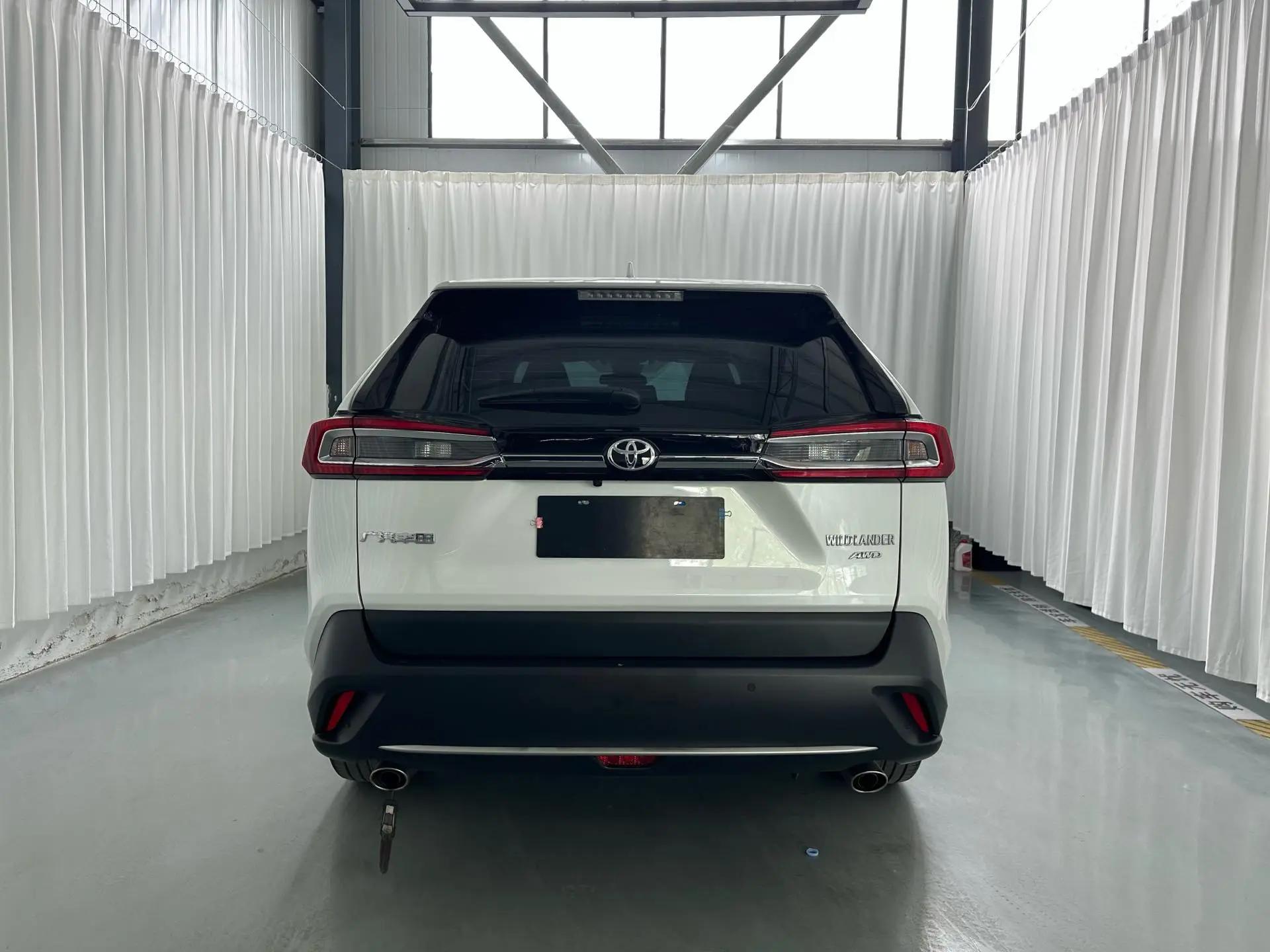 Toyota 2024 Wilanda 2.0 Stepless Four-wheel Drive Premium Edition Automatic Gear 8