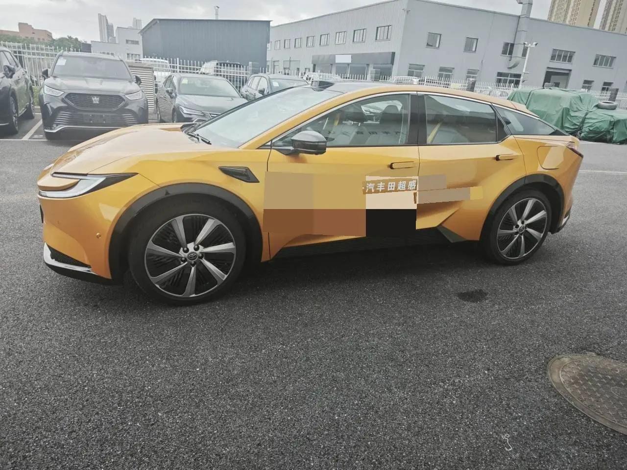 Toyota 2025 bZ5 550 PRO Intelligent Drive Version Automatic 7