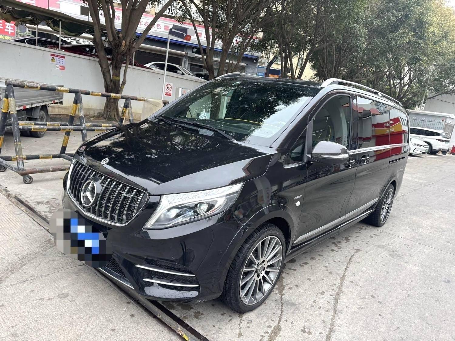 Mercedes Benz V 2018V 260 Distinguished Edition National V