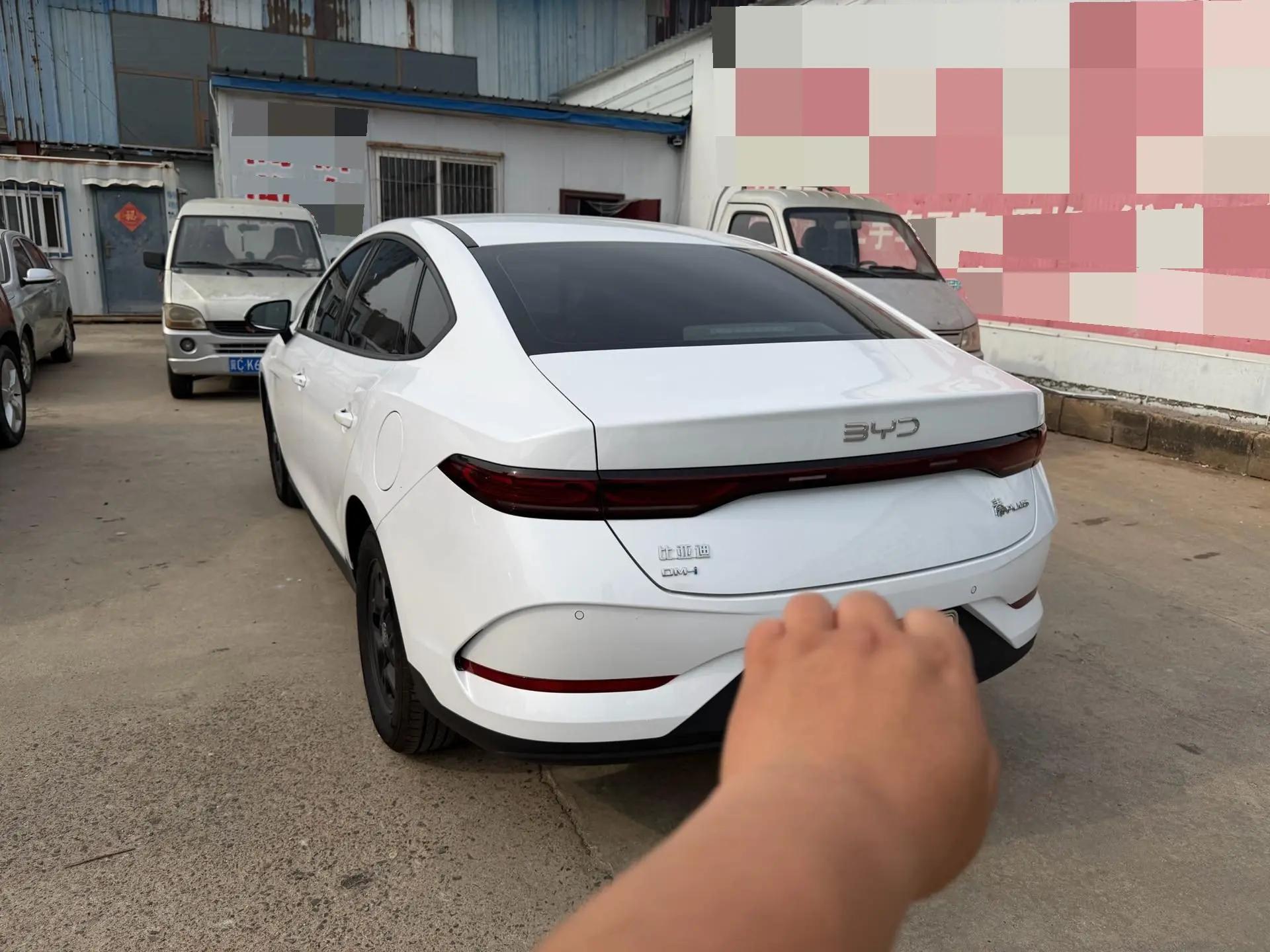 BYD 2025 Qin PLUS DM-i 1.5 CVT Intelligent Drive 55km Flagship Automatic 5