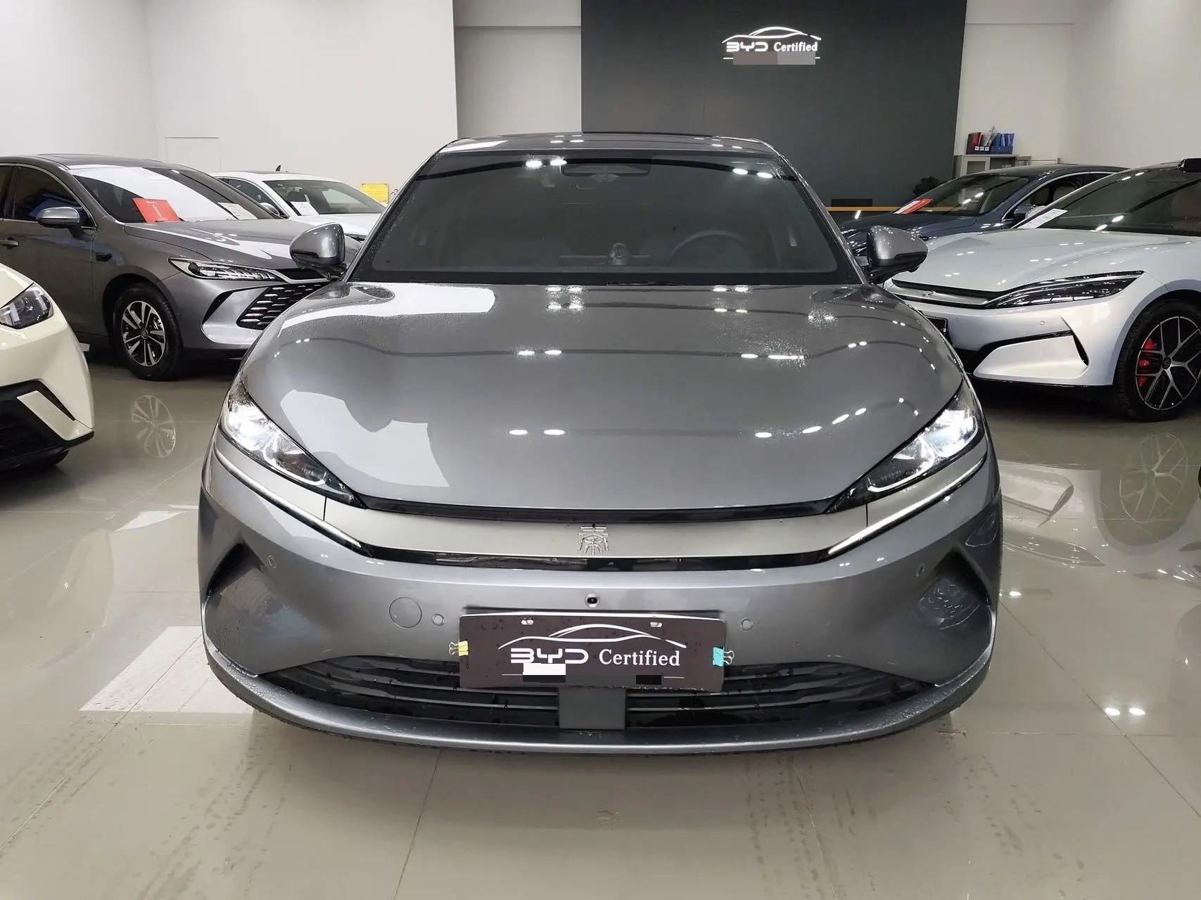 BYD 2025 Qin L EV 545KM Exceed automatic gear 2