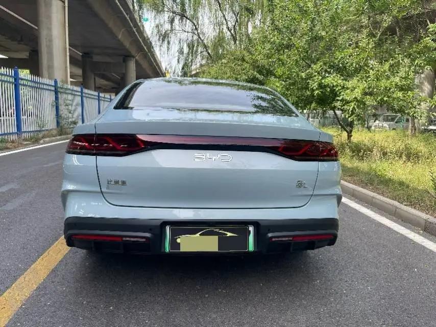 Qin L 2024 DM-i 80km Leading Edition 5