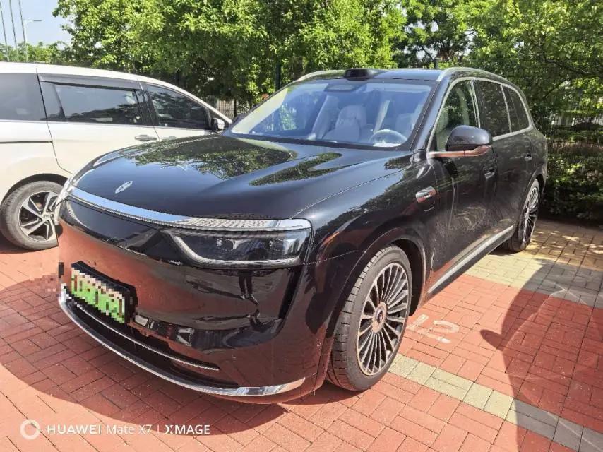 AITO M8 2025 extended range Ultra version 53.4kWh 6-seat version