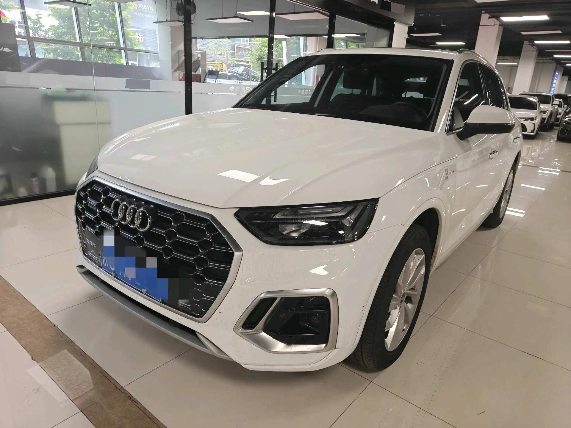 Audi Q5L 2022 model change 40T luxury dynamic model