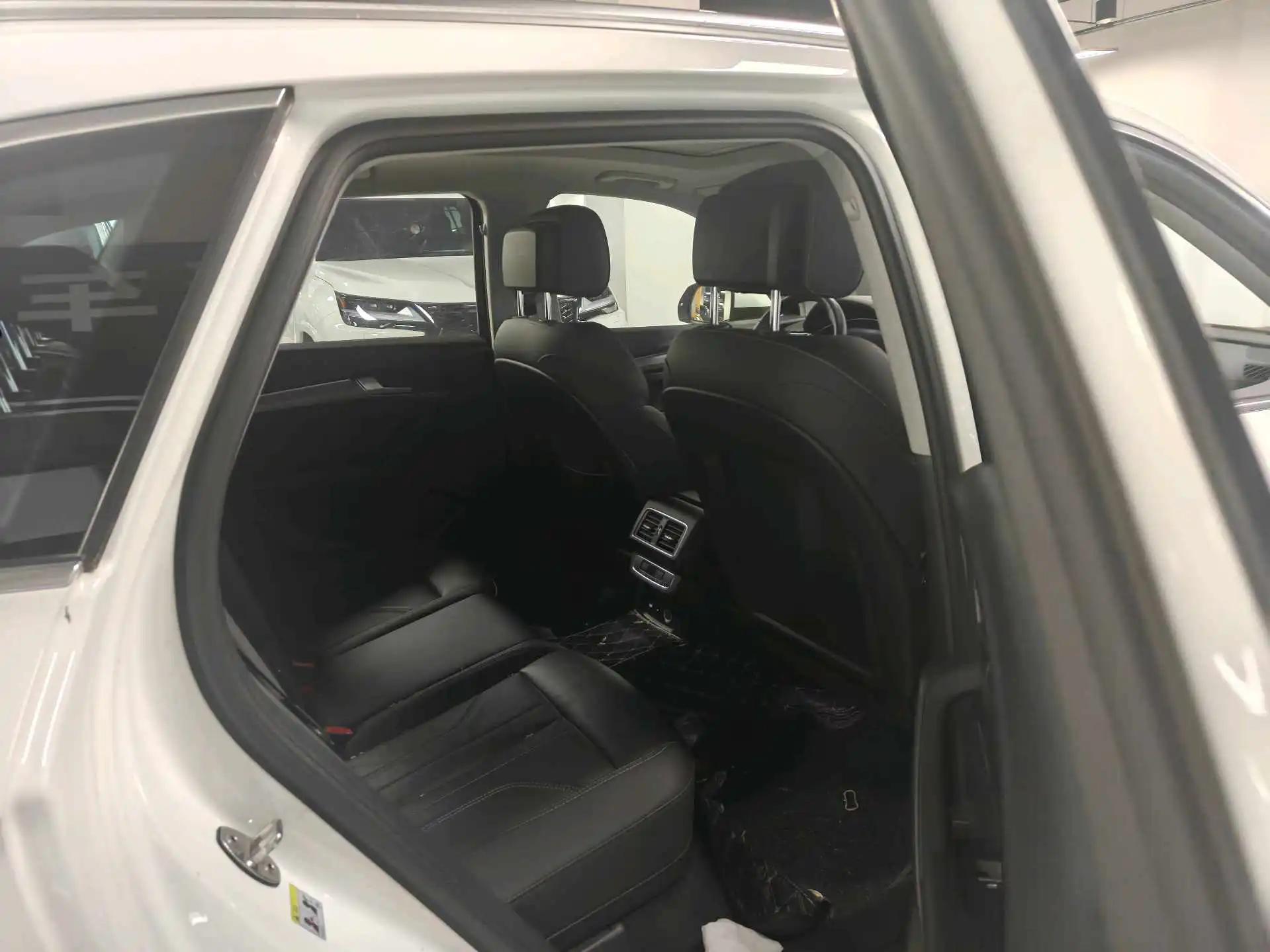 Audi Q5L 2022 model change 40T luxury dynamic model 10