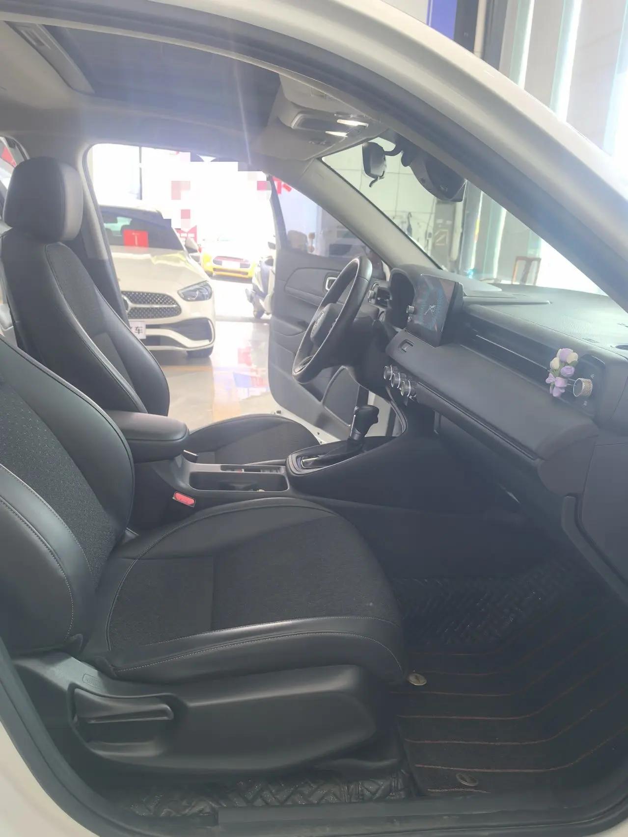 Honda 2023 XR-V 1.5 CVT Trendy Edition (facelift) Automatic 4