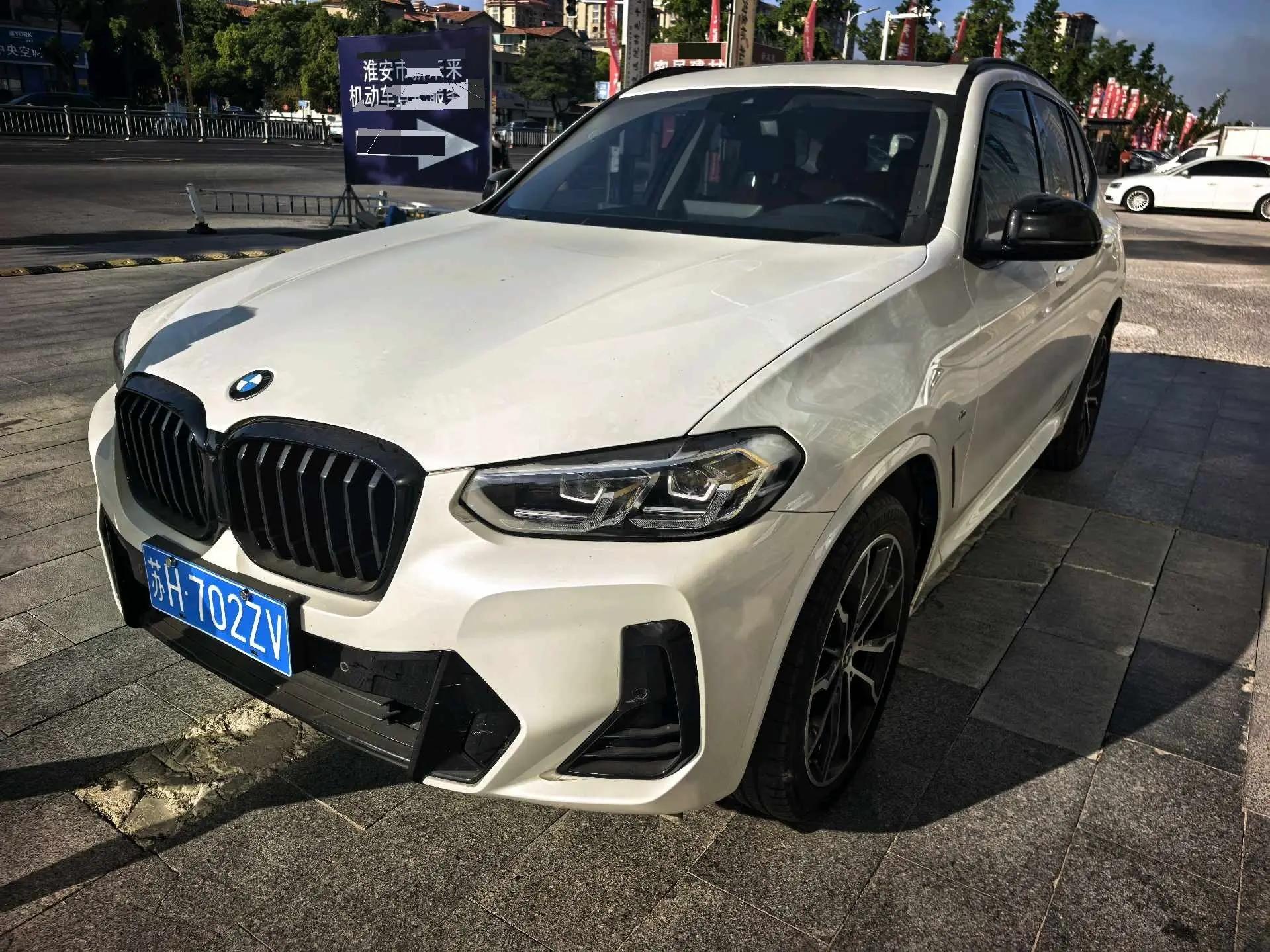 BMW X3 2022 xDrive30i Leading M Obsidian Night Suit