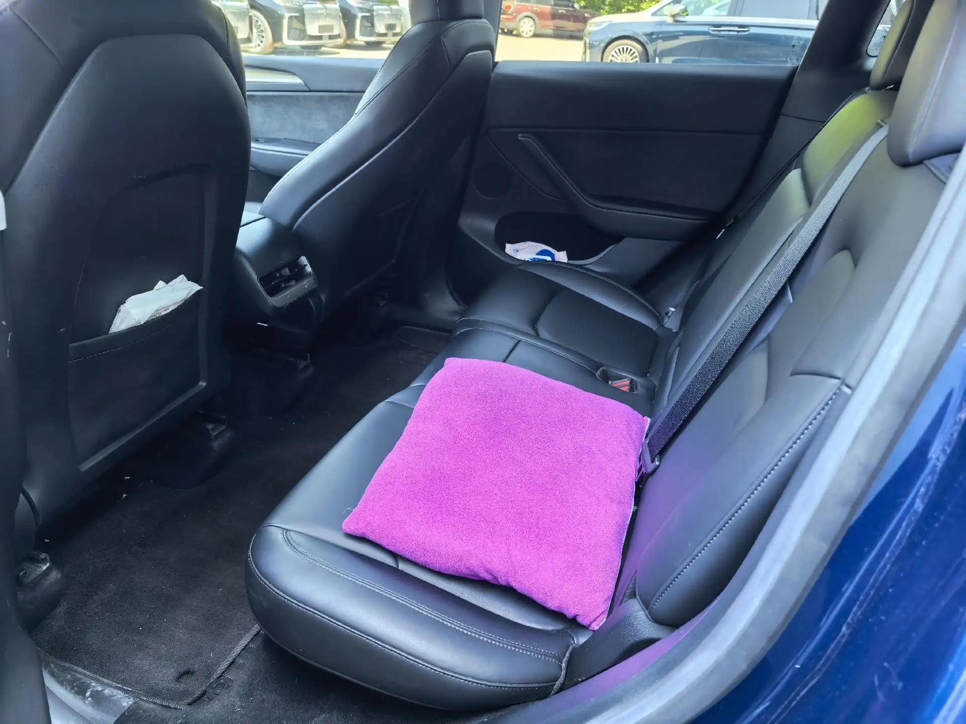 Model Y 2022 rear-wheel drive version 4