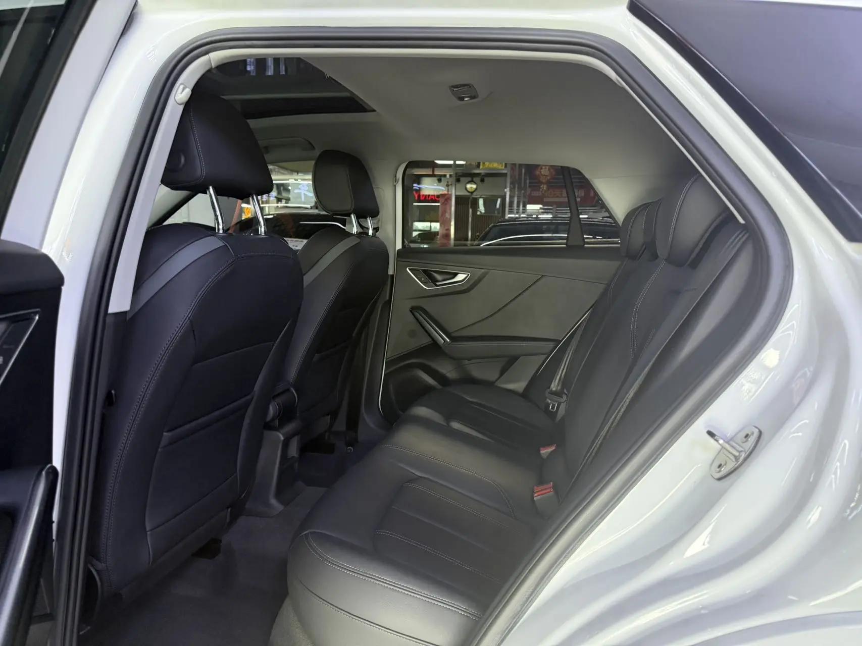 Audi Q2L 2022 model 35 TFSI Fashion Dynamic Edition 9