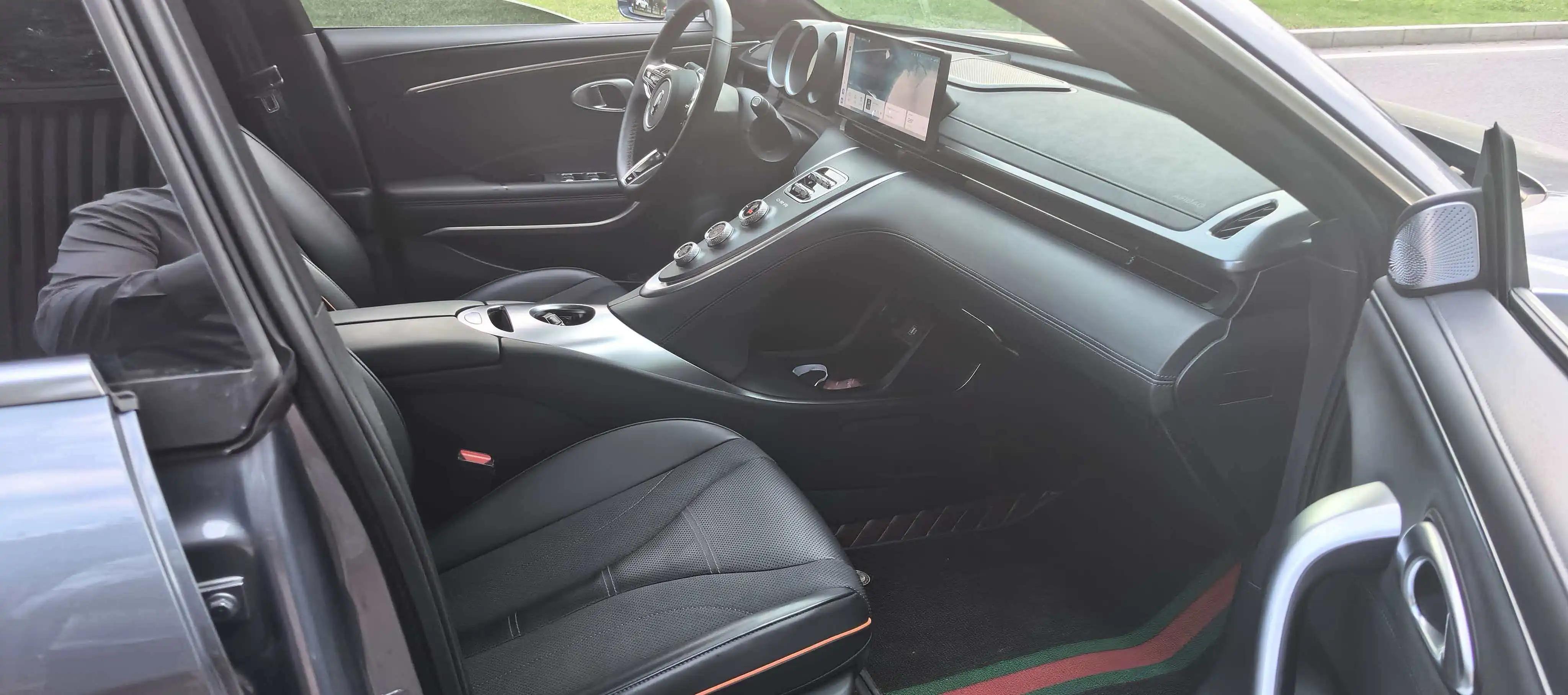Ora 2022 Lightning Cat 600km Four-wheel Drive High Performance Edition Automatic Gear 6