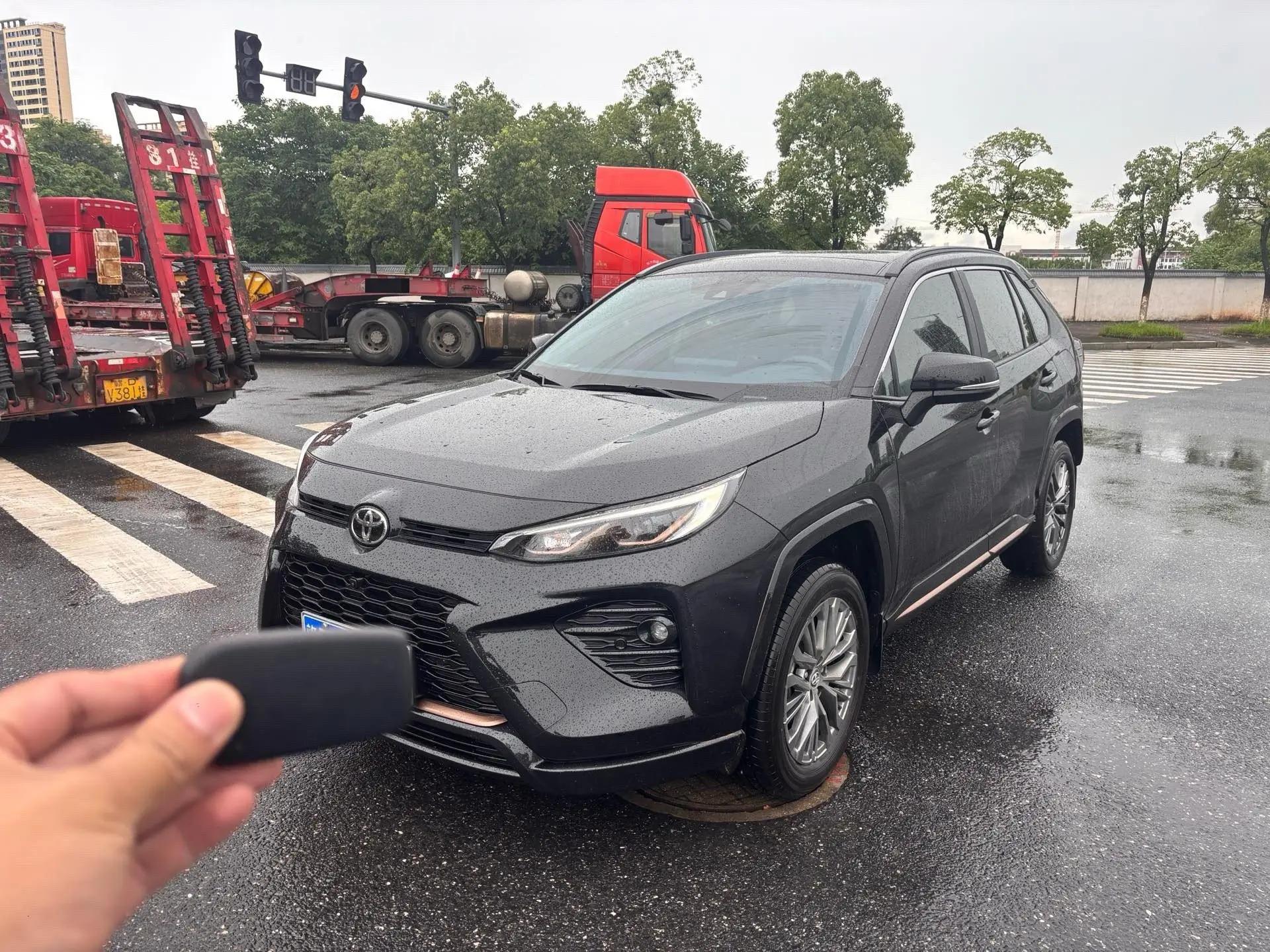 Toyota 2024 Willanda 2.0 Stepless Two-Drive Luxury PLUS Edition Automatic Gear