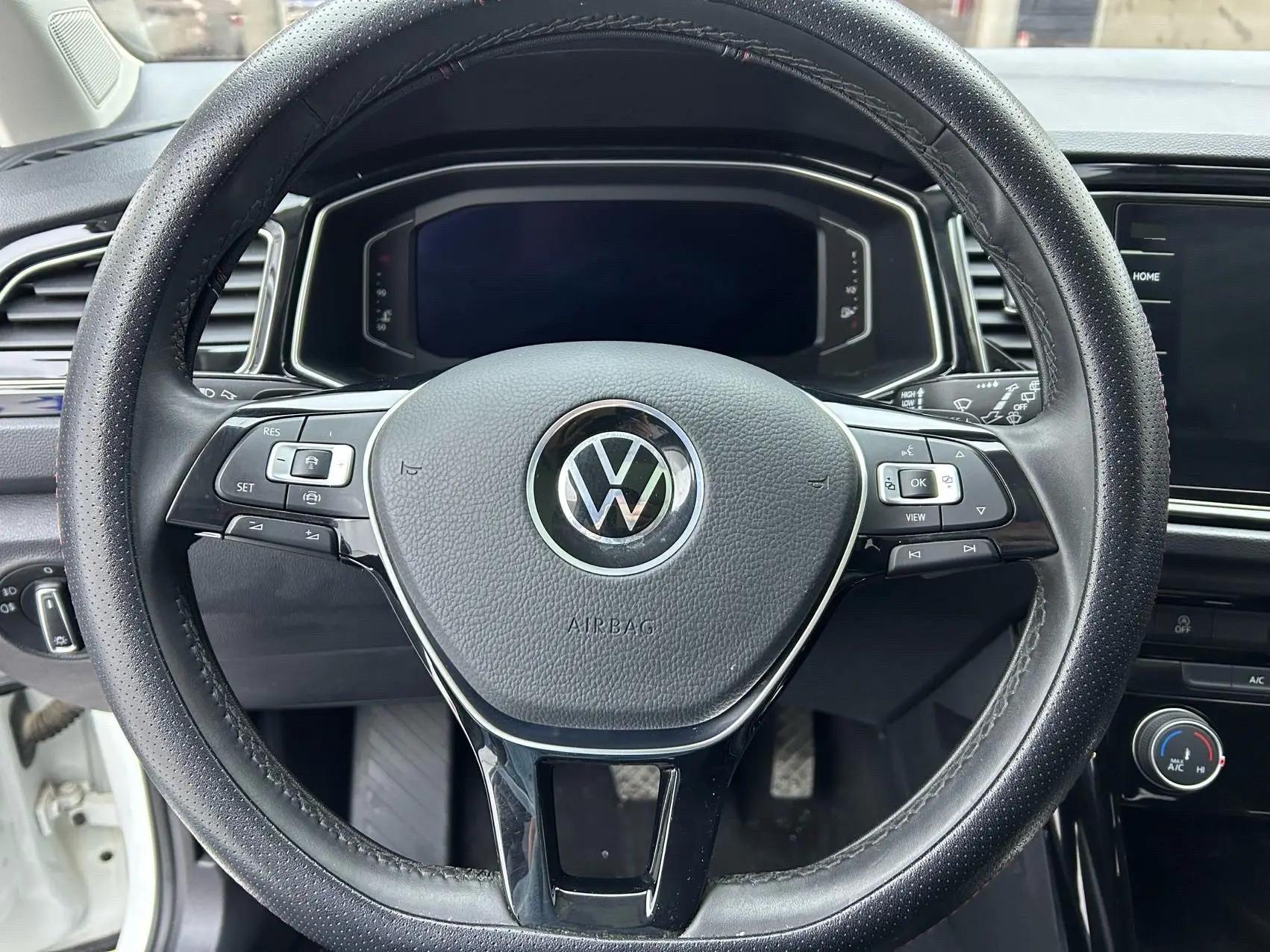 T-ROC Tange 2021 280TSI DSG Two-Drive Comfort Zhilian 30th Anniversary Edition 14