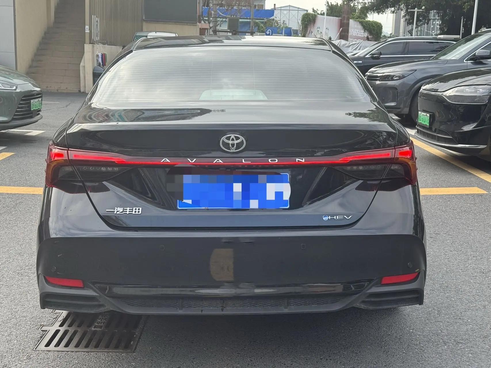 Toyota 2024 Asian Dragon Dual Engine 2.0 CVT Luxury Edition Automatic 6