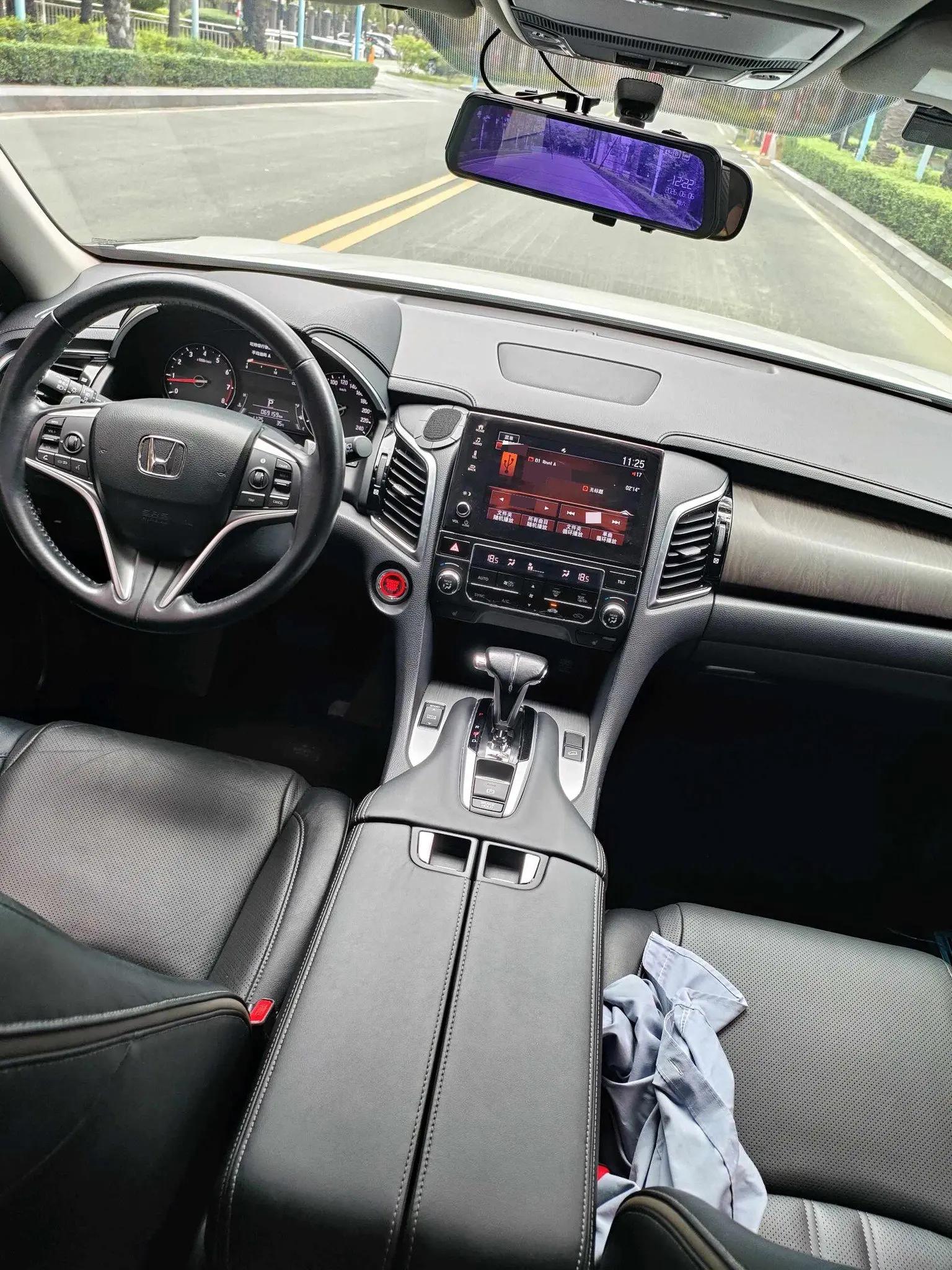 Crown Road 2020 240TURBO Two-Drive Smart Edition 7