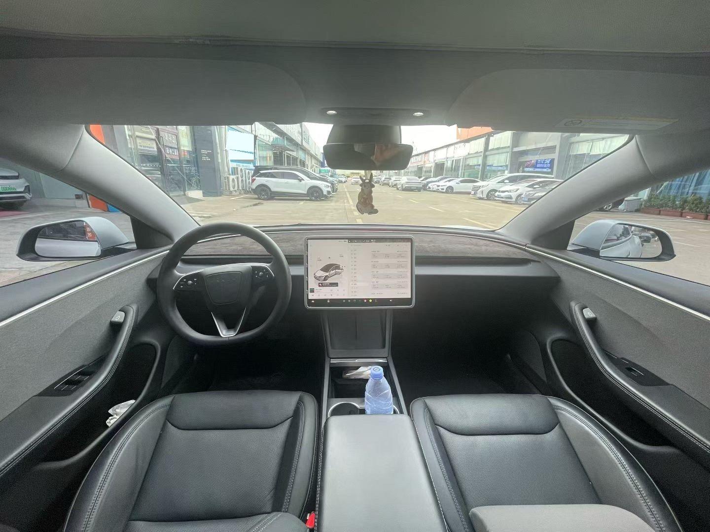 Model 3 2023 Rear-Wheel Drive Edition 2
