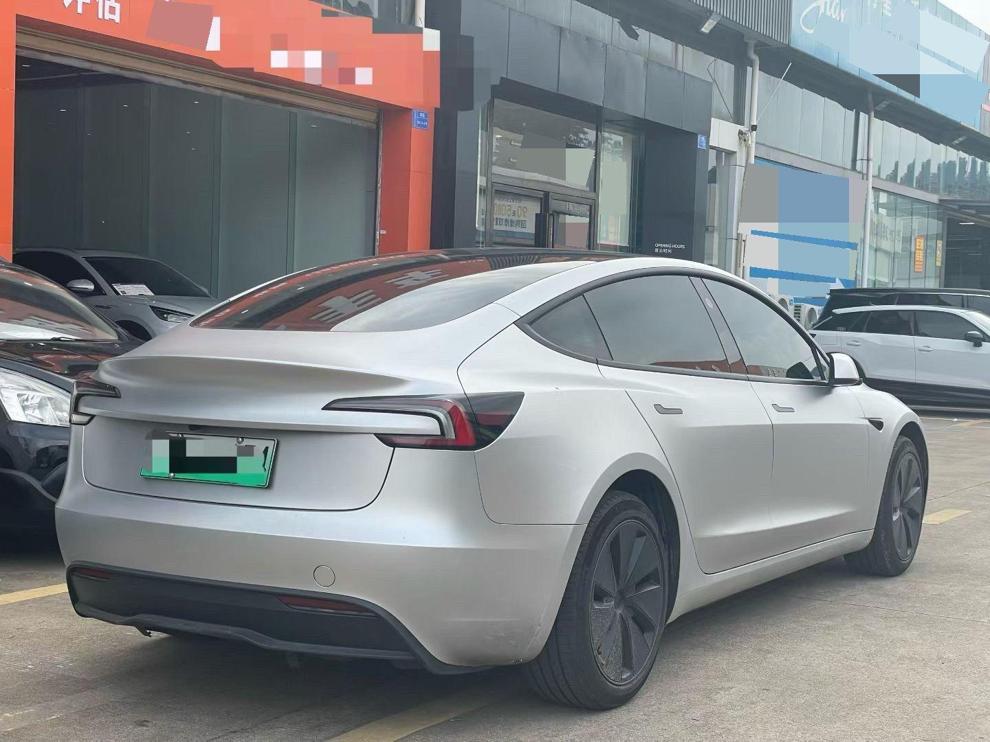 Model 3 2023 Rear-Wheel Drive Edition 5