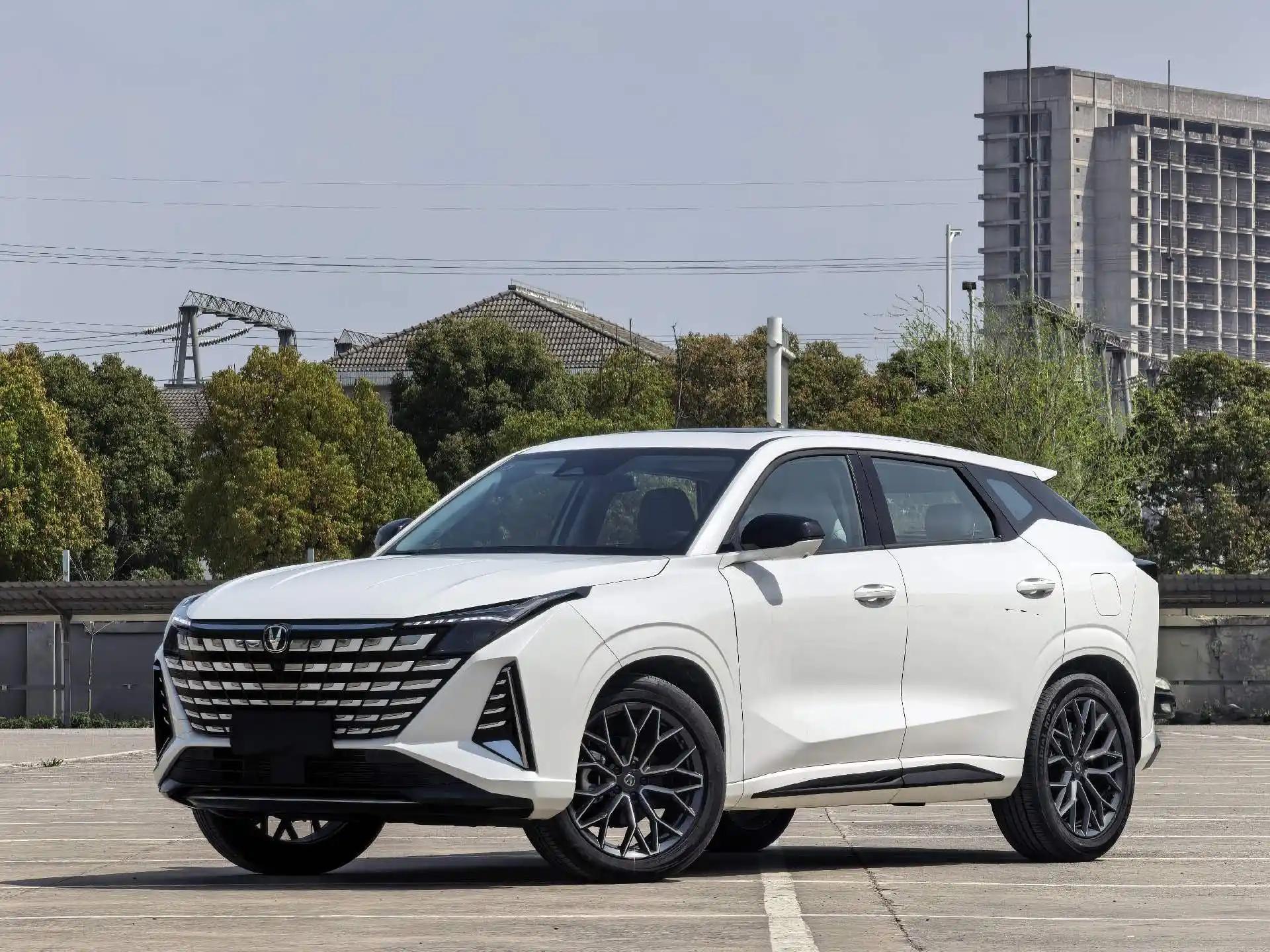 ChangAn UNI-Z 2025 1.5T Luxury Model