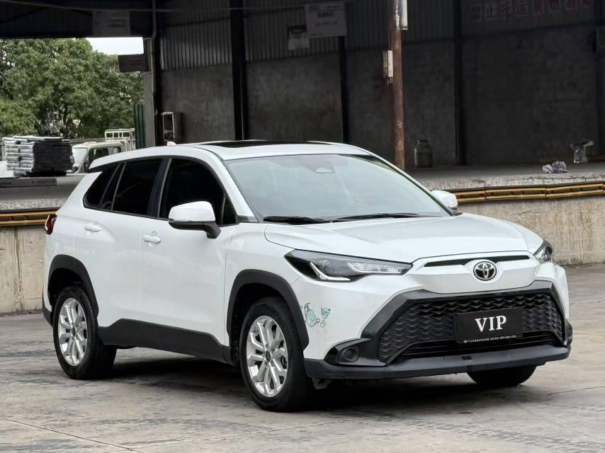 Toyota 2023 Frontlander 2.0 CVT Leading Edition Automatic 3