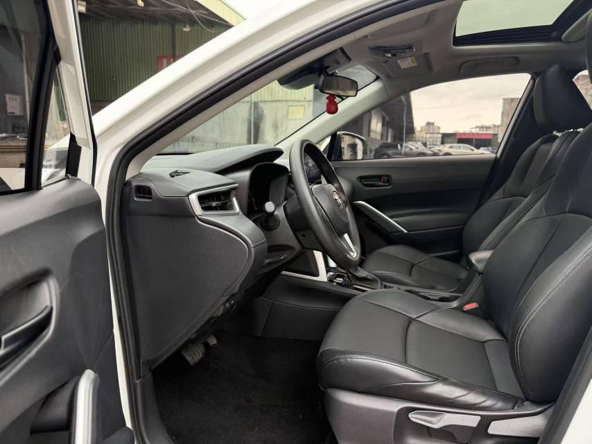 Toyota 2023 Frontlander 2.0 CVT Leading Edition Automatic 5