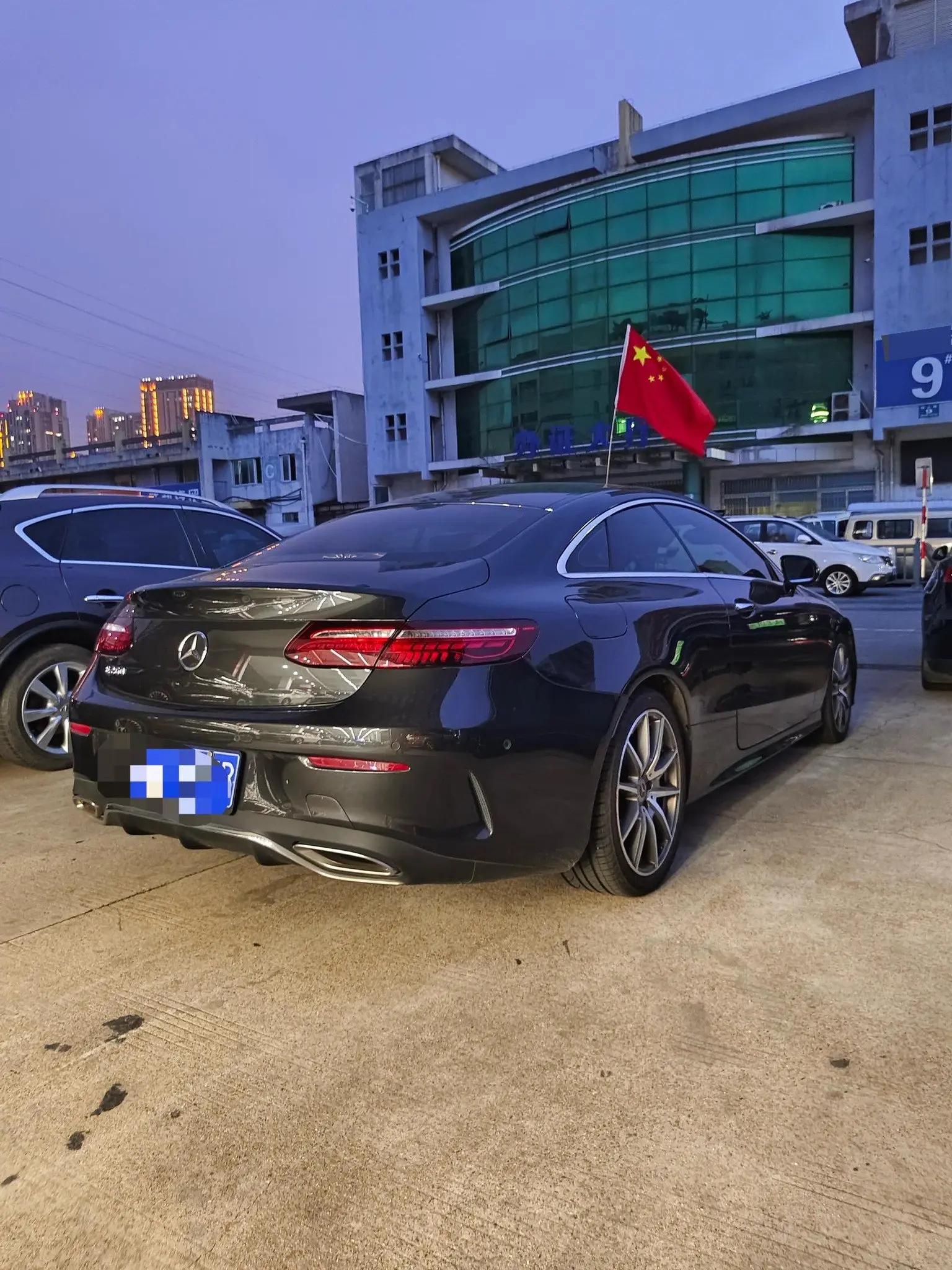 Mercedes Benz E-Class (Imported) 2023 E -260 Coupe 8