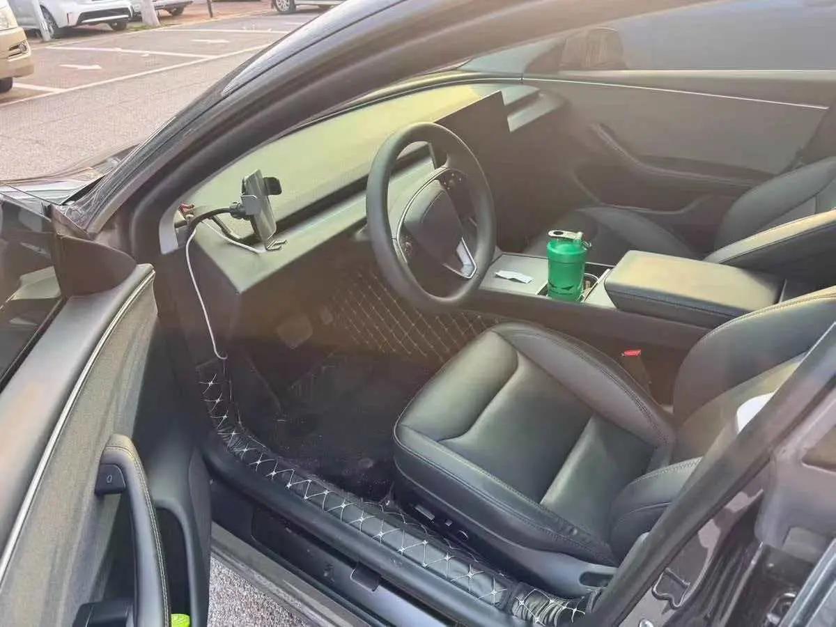 Model 3 2023 Rear-Wheel Drive Edition 4